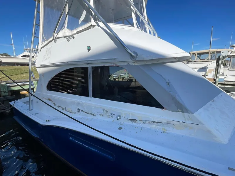 Slide: The Image of FRONT WINDOWS GLASSED IN & NEW ONE PIECE FRAMLESS TEMPERED LAMINATE WINDOWS!! - 15