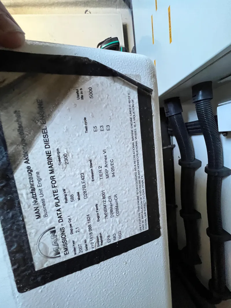 Slide: The Image of Sunseeker Manhattan 50 2008 - 65