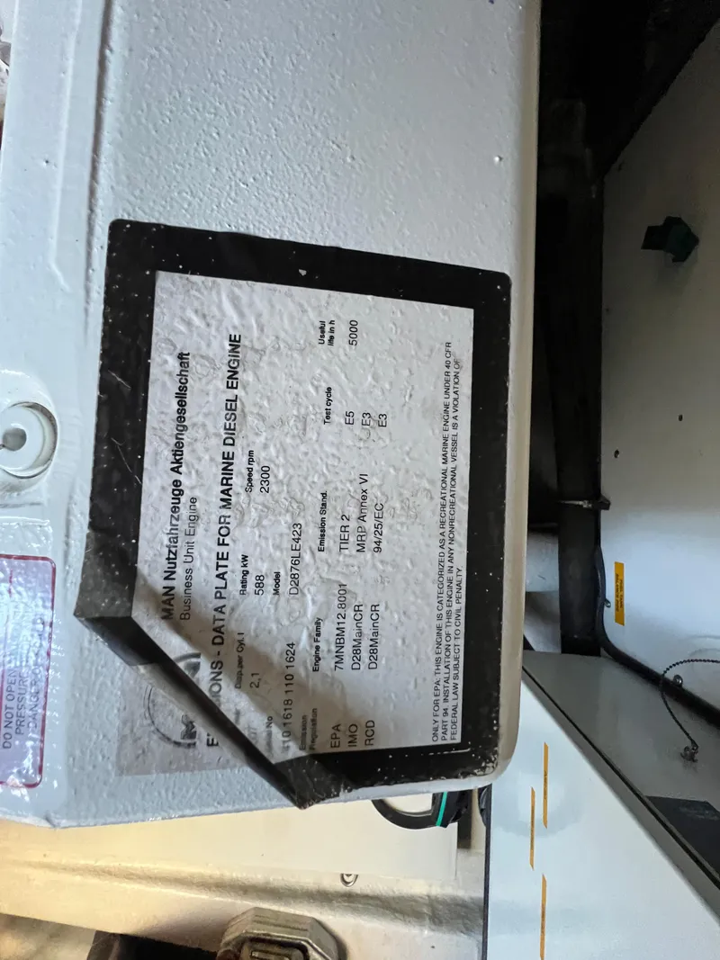 Slide: The Image of Sunseeker Manhattan 50 2008 - 66