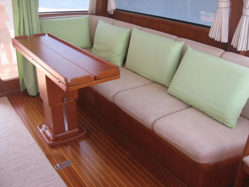 Slide: The Image of Salon - 17