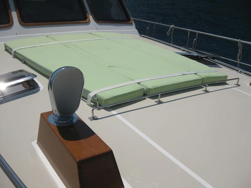 Slide: The Image of Foredeck Sun Cushions - 7