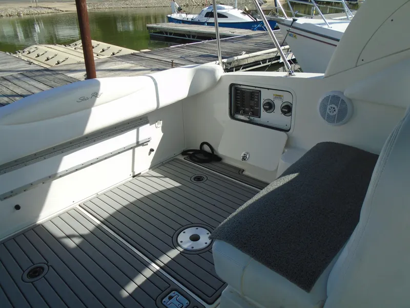 Slide: The Image of Sea Ray 280 Sundancer 2007 - 12