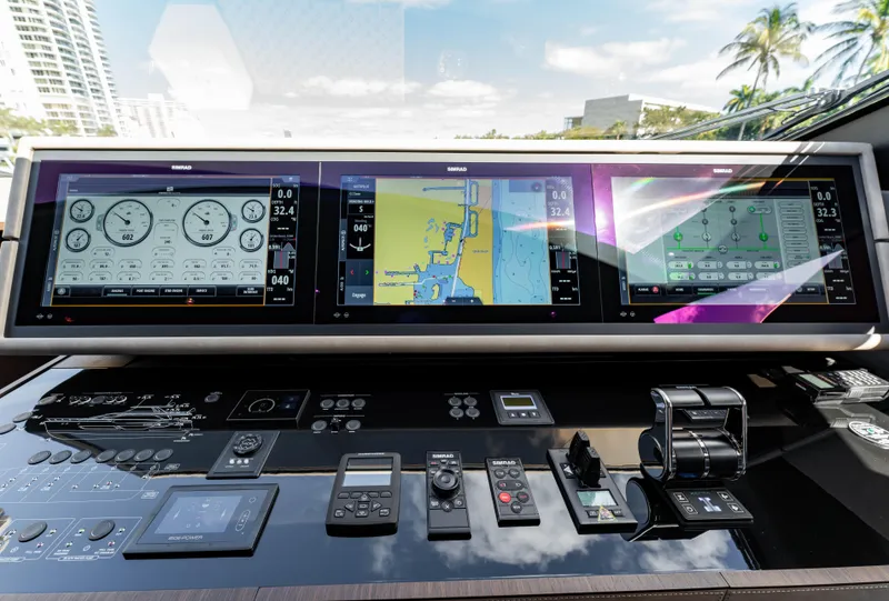 Slide: The Image of Ferretti Yachts 860 2023 - 52