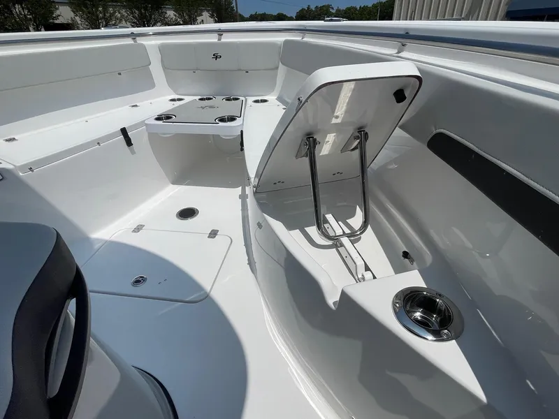 Slide: The Image of Sea Pro 262 Offshore 2025 - 80