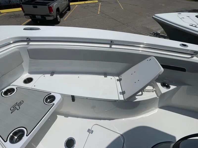 Slide: The Image of Sea Pro 262 Offshore 2025 - 81