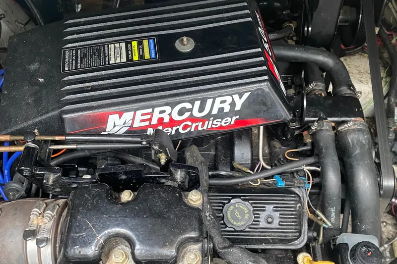 Slide: The Image of Mercury MerCruiser engine in a 2000 Maxim Yachts 3300SCR boat. - 12