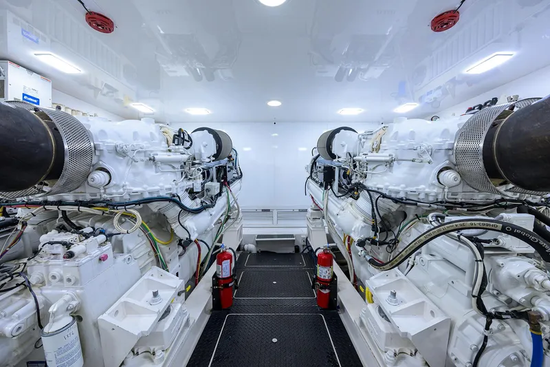 Slide: The Image of Viking 82 BLU FROG - Engine Room - 57
