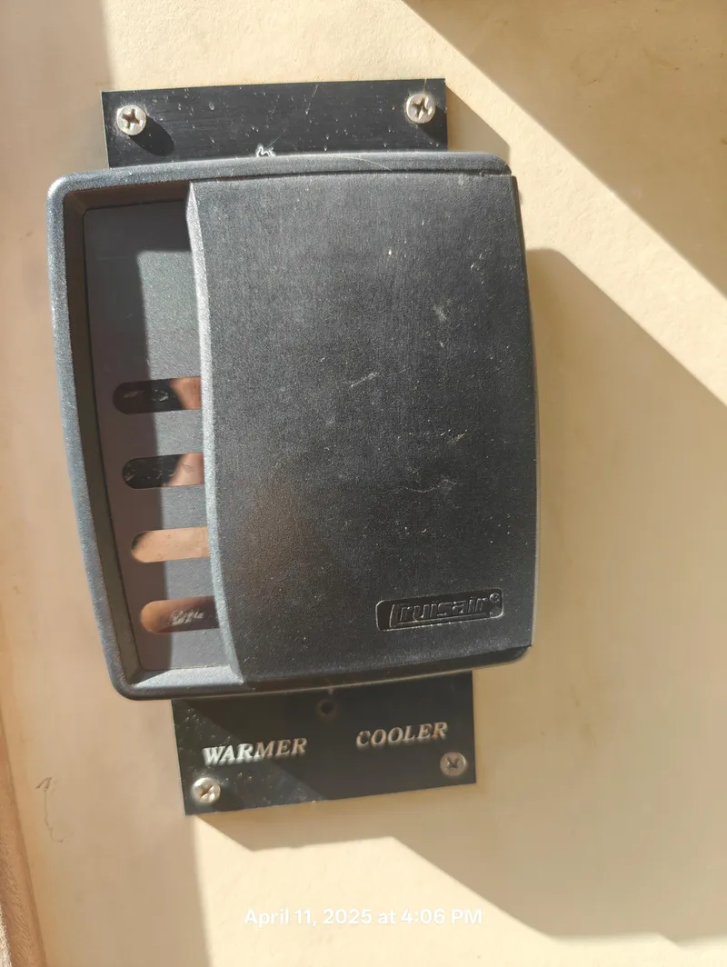 Slide: The Image of Canaveral Delta 28 1988 - 15