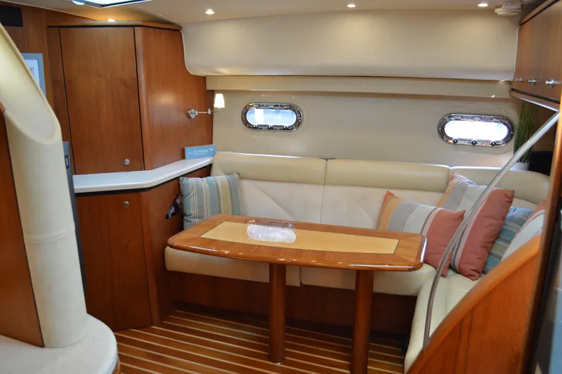 Slide: The Image of Tiara 4300 Sovran 2006 - 51