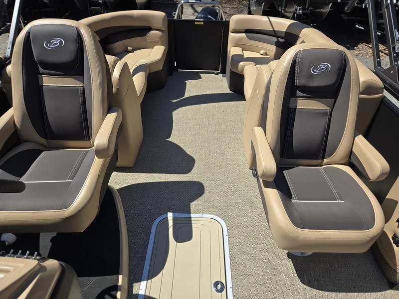 Slide: The Image of 2025 Barletta C22QC boat interior with luxurious seating and modern design. - 17