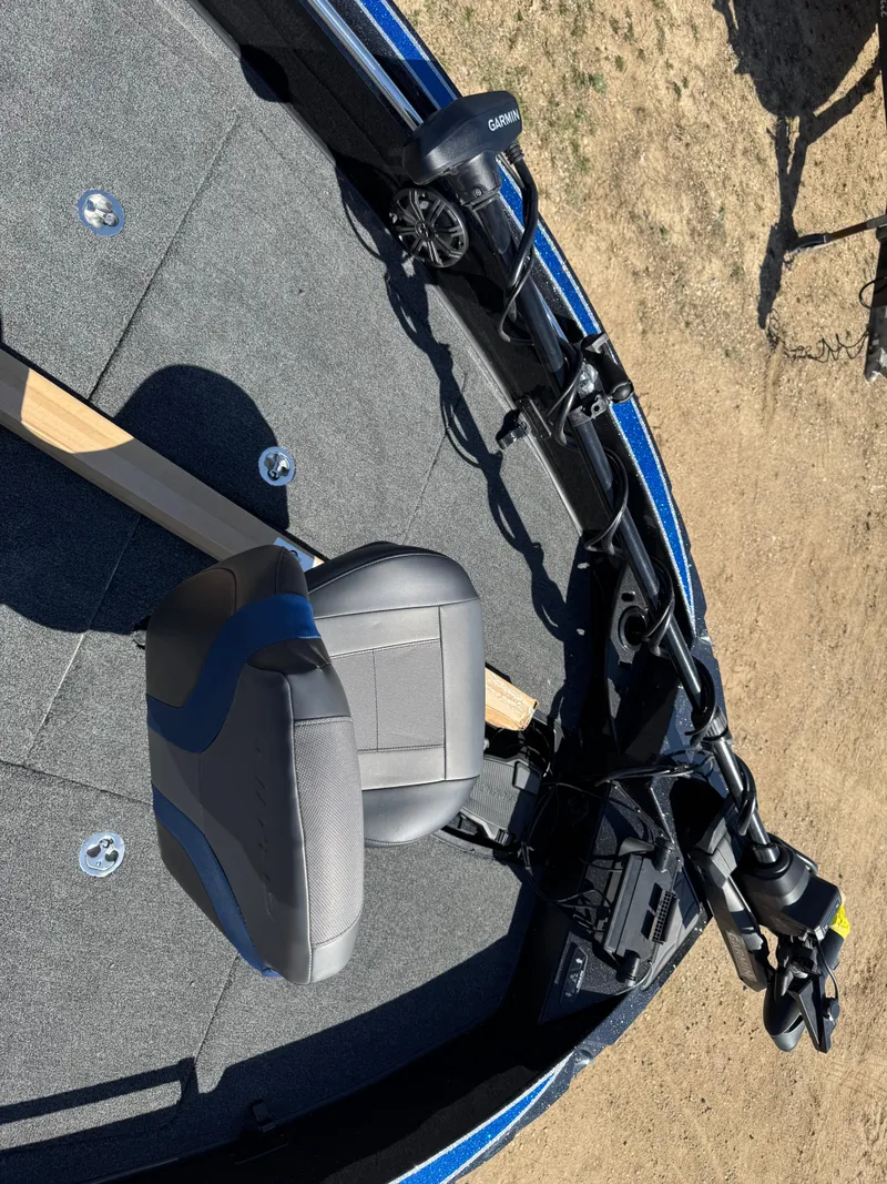 Slide: The Image of 2025 Nitro ZV20 Sport Pro boat interior with seating and equipment. - 5