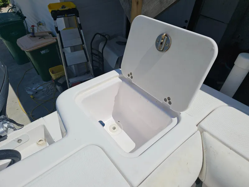 Slide: The Image of Pro-Line 29 Grande Sport 2008 - 55