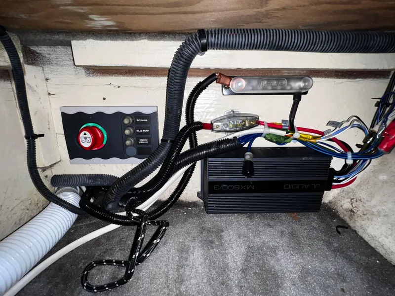 Slide: The Image of Electrical wiring and components inside a 2008 Monterey 214FSC boat. - 9