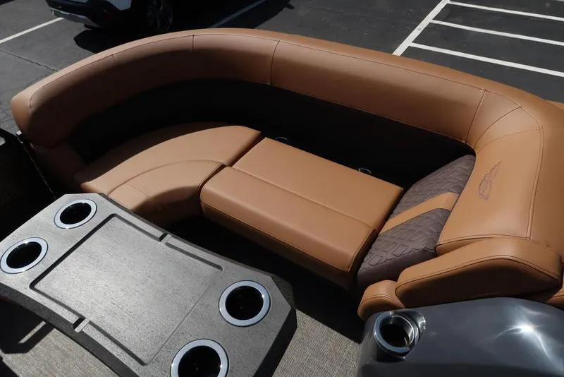 Slide: The Image of Luxurious seating on 2025 Bennington M Quad Bench 22 MFB pontoon boat. - 16