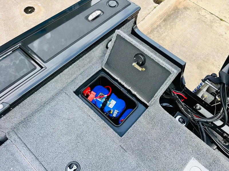 Slide: The Image of Tracker Targa V-19 WT 2023 - 56