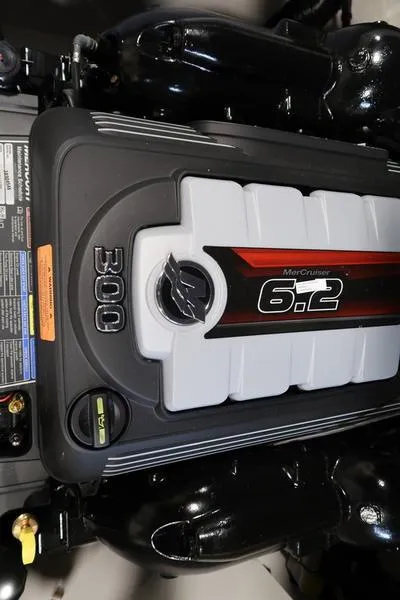 Slide: The Image of 2025 Chaparral 23 SSi boat engine, MerCruiser 6.2L, 300 horsepower. - 15