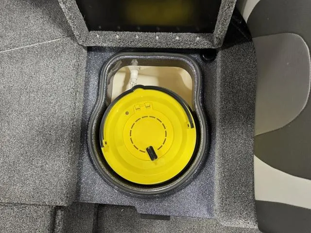 Slide: The Image of Lund 189 Tyee GL Sport 2025 - 20