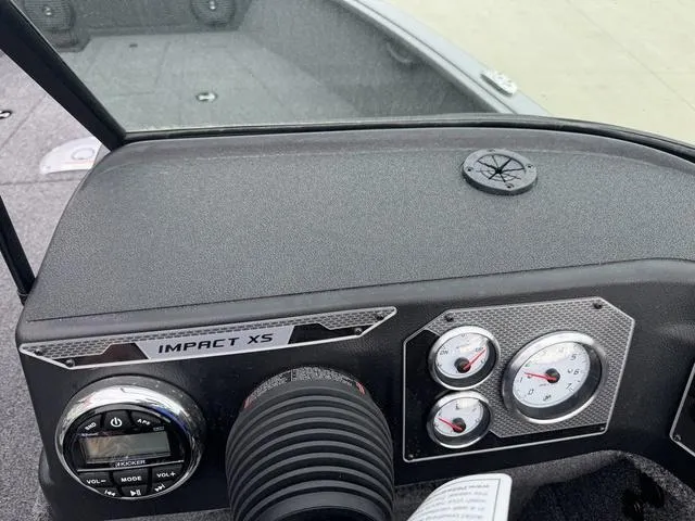 Slide: The Image of Lund 1875 Impact XS Sport 2025 - 11