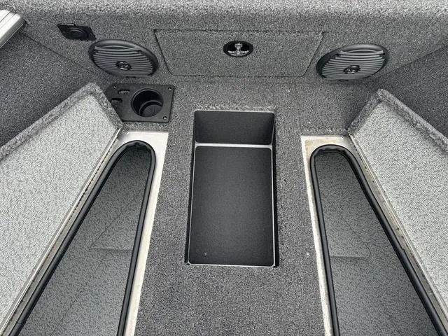 Slide: The Image of Lund 1875 Impact XS Sport 2025 - 28