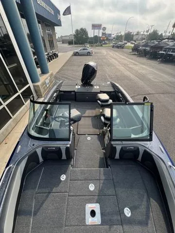 Slide: The Image of Lund 189 Tyee GL Sport 2025 - 15