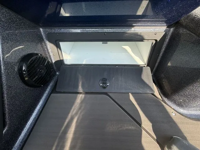 Slide: The Image of Lund 202 Pro-V GL 2025 - 23