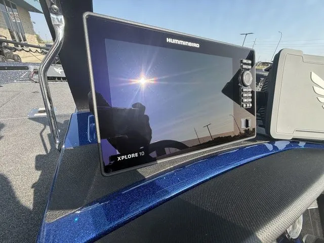 Slide: The Image of Lund 202 Pro-V GL 2025 - 27