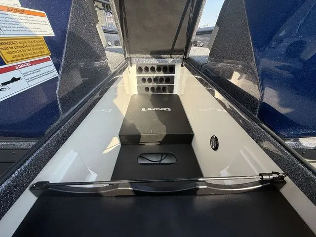 Slide: The Image of Lund 202 Pro-V GL 2025 - 29