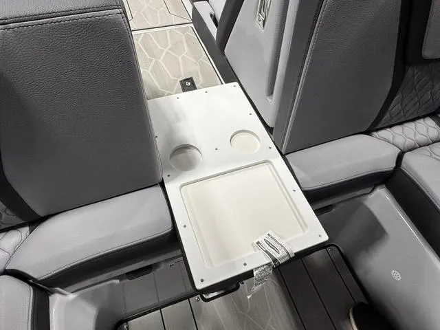 Slide: The Image of Yamaha 255XD 2025 - 22