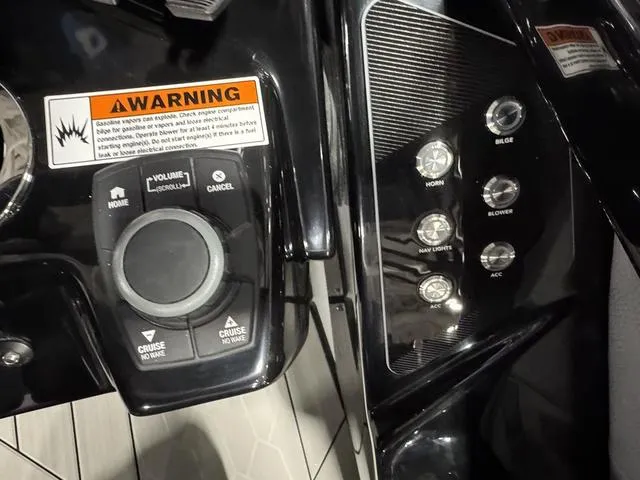 Slide: The Image of Yamaha 255XD 2025 - 9