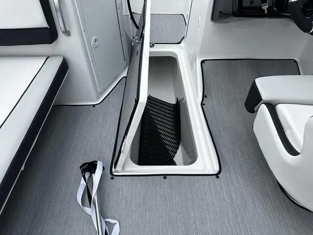 Slide: The Image of Yamaha AR195 2025 - 21