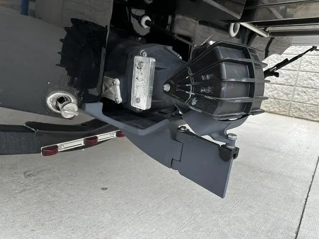 Slide: The Image of Yamaha AR195 2025 - 5