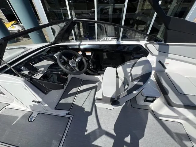 Slide: The Image of Yamaha AR220 2025 - 14