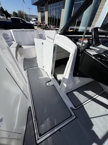 Slide: The Image of Yamaha AR220 2025 - 21