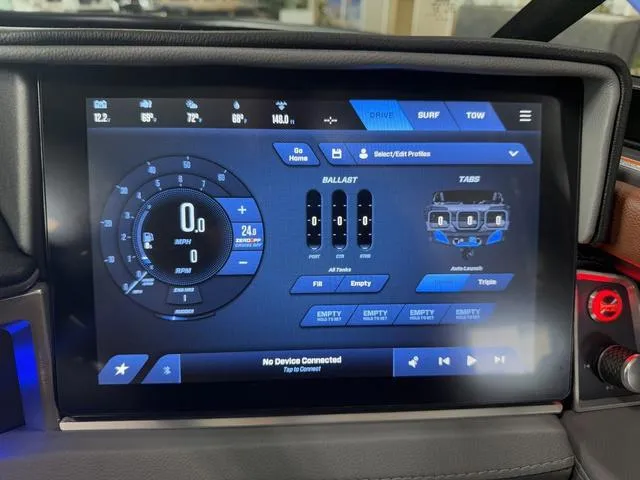 Slide: The Image of MasterCraft XT22 2025 - 46