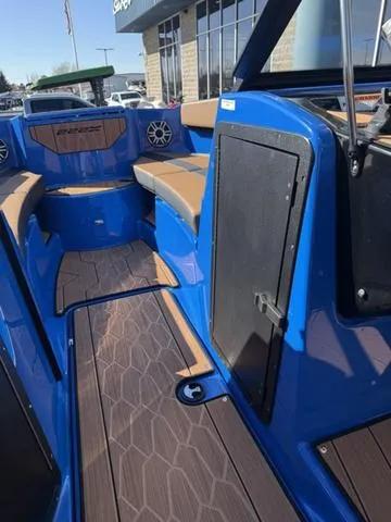 Slide: The Image of Yamaha 222XD 2025 - 20