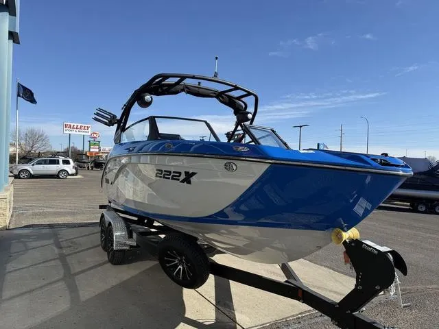 Slide: The Image of Yamaha 222XD 2025 - 4