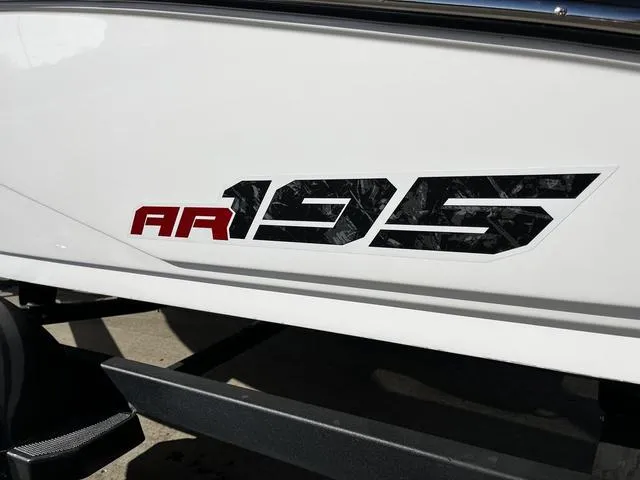 Slide: The Image of Yamaha AR195 2025 - 6