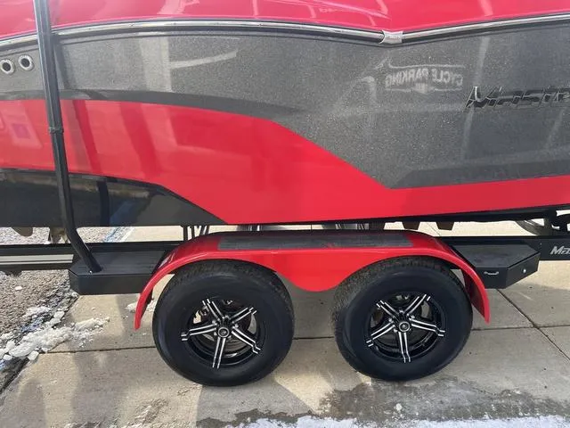 Slide: The Image of MasterCraft NXT22 2022 - 11