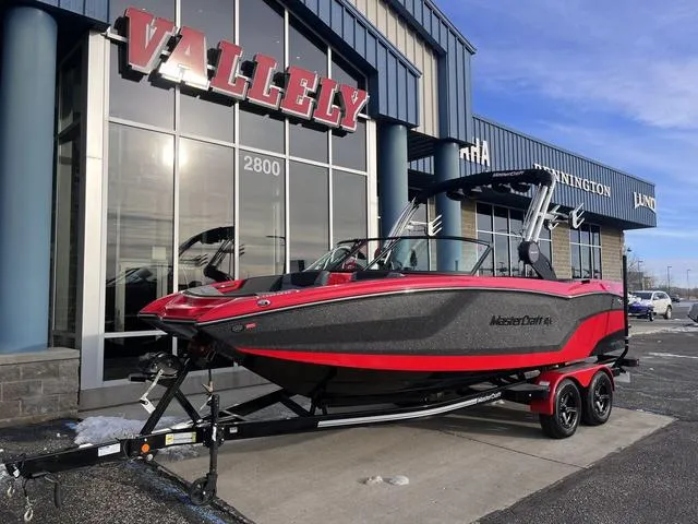 Slide: The Image of MasterCraft NXT22 2022 - 9