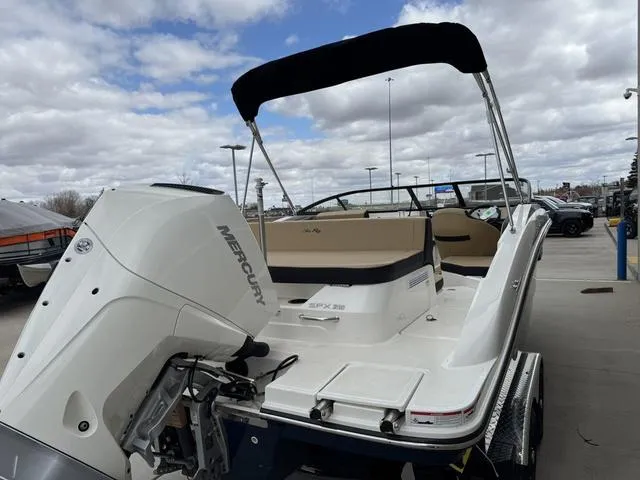 Slide: The Image of Sea Ray SPX 210 Outboard 2025 - 6