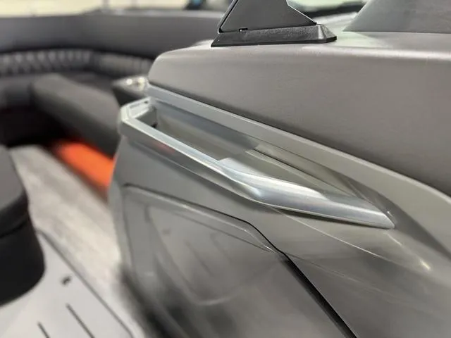 Slide: The Image of Bennington 25 QSBA ESP Custom 400HP V10 Tritoon Pontoon 2025 - 25