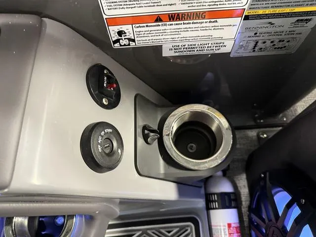 Slide: The Image of Bennington 25 QSBA ESP Custom 400HP V10 Tritoon Pontoon 2025 - 40