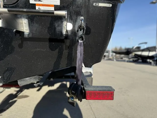 Slide: The Image of Larson 1850 FX DC 2019 - 11