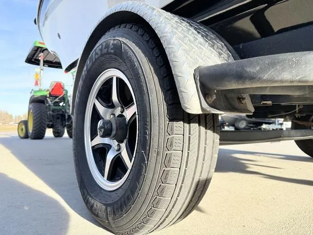 Slide: The Image of Larson 1850 FX DC 2019 - 16