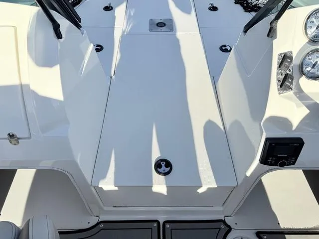 Slide: The Image of Larson 1850 FX DC 2019 - 49