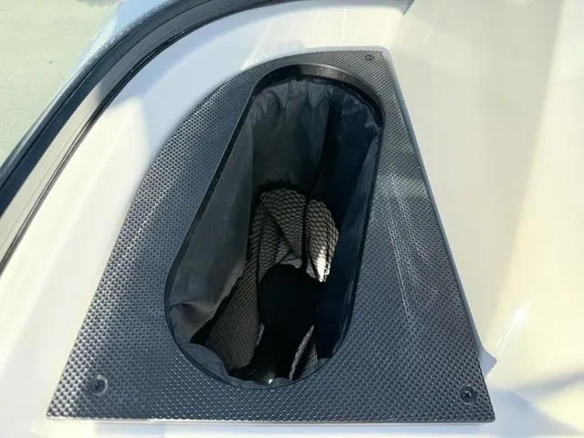 Slide: The Image of Larson 1850 FX DC 2019 - 60