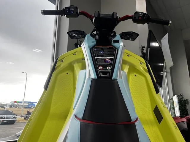 Slide: The Image of 2025 Yamaha Waverunners Jetblaster, vibrant design, indoor showroom display. - 4