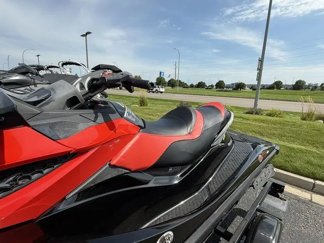 Slide: The Image of Sea-Doo RXT 2014 - 11