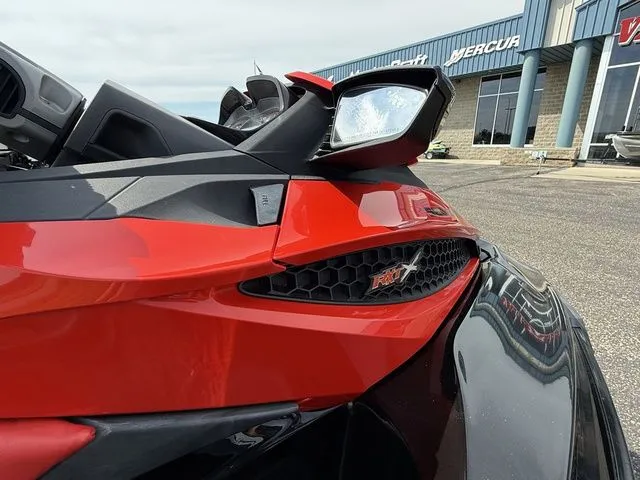 Slide: The Image of Sea-Doo RXT 2014 - 12