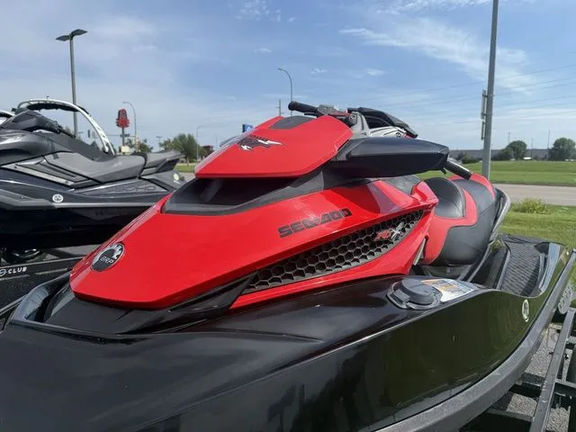 Slide: The Image of Sea-Doo RXT 2014 - 3